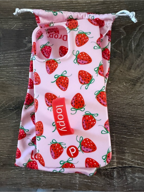Loopy Case Accessories - Loopy case strawberry 16 pro max iPhone